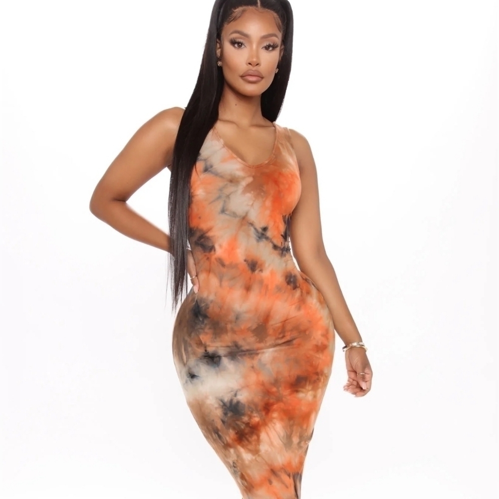 FASHION Nova Midi Dress